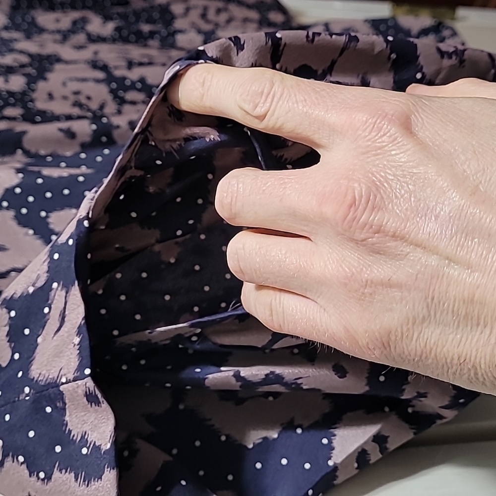 Anthropology Sunday In Brooklyn Floral Batwing Sleeve Top - Brown And Navy Small - Picture 5 of 12